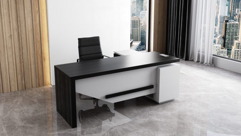 Executive Desk in Dubai