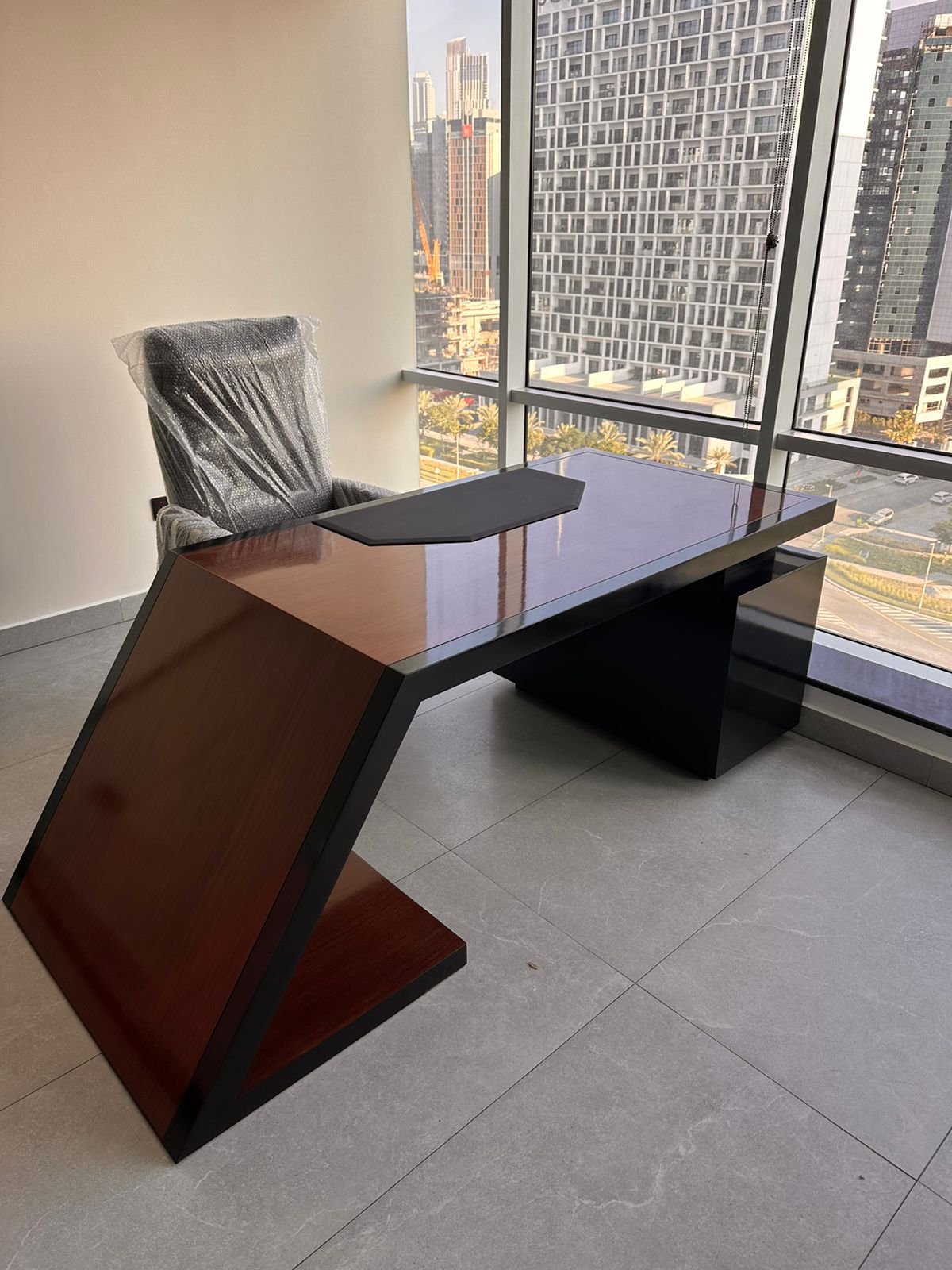 Executive Desk - (Project - Dubai)
